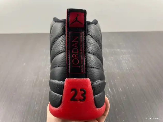 Kicktheory Flu Game Jordan 130690-002 Retro 12 (2016) 0619